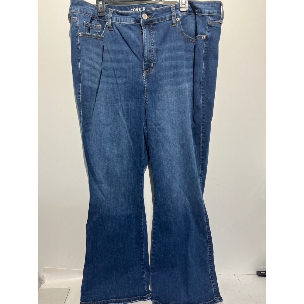 Torrid Trio Fit Flare Jeans Womens Plus Size Blue Medium Wash High Rise Denim